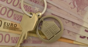 Crédits immobiliers : forte  baisse  en valeur glissante annuelle